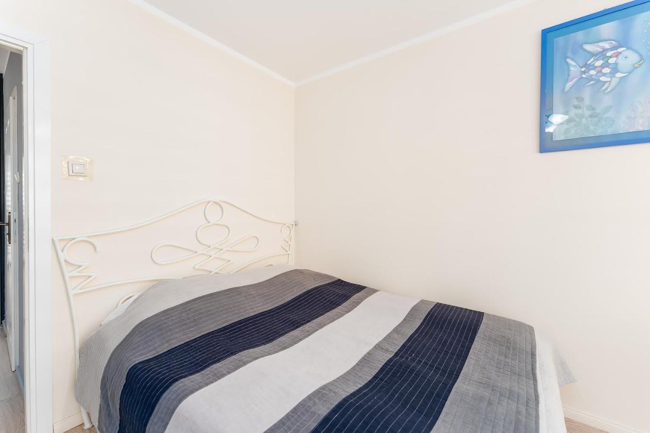 Port Kolobrzeg Cicha Street By Jantar Apartamenty Kołobrzeg Buitenkant foto